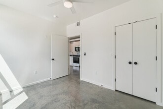 Blackwelder in Oklahoma City, OK - Foto de edificio - Building Photo