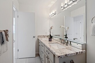3003 Melendy Dr in San Carlos, CA - Building Photo - Building Photo