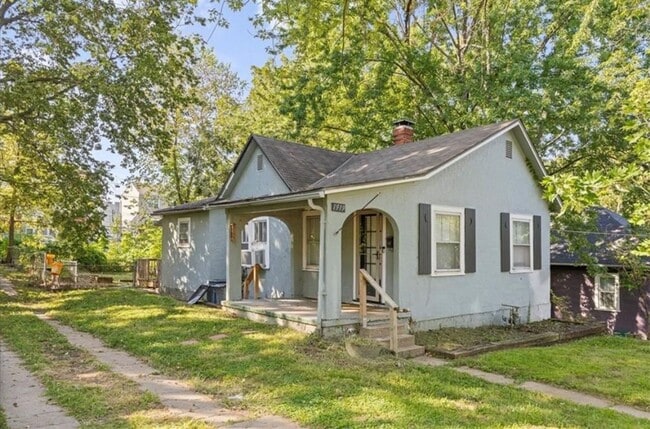 1919 Federal Ave in Kansas City, KS - Building Photo - Building Photo