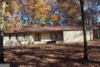 575 Stone Bridge Rd in Lavonia, GA - Building Photo - Building Photo