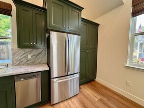 305 1/2 Coloma St in Folsom, CA - Building Photo - Building Photo