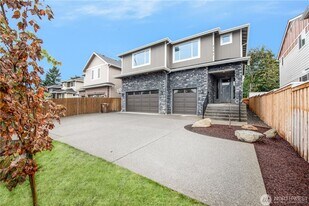 2147 Browns Point Blvd in Tacoma, WA - Building Photo