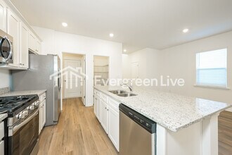 2476 Lennox Rd SE in Conyers, GA - Building Photo - Building Photo