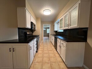 7005 Regan Ct in Citrus Heights, CA - Building Photo - Building Photo