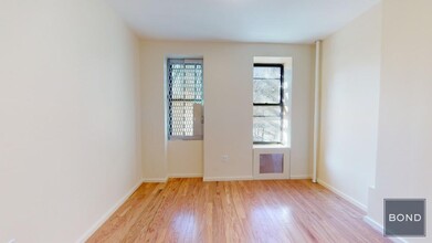 1742 Second Avenue in New York, NY - Building Photo - Floor Plan