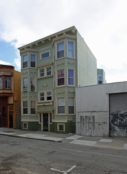 77-81 Hoff St in San Francisco, CA - Foto de edificio