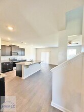 163 Hogan Dr in Richmond Hill, GA - Building Photo - Building Photo