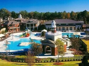 723 Crimson Sage Ln in Cary, NC - Building Photo - Building Photo