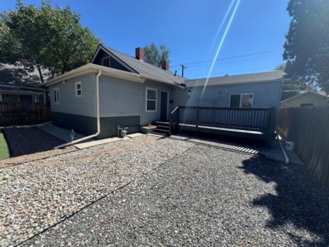 property at 31 Cheyenne Blvd