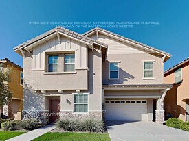 4132 E Pony Ln, Unit 409 in Gilbert, AZ - Building Photo