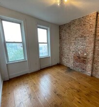 829 Bushwick Ave in Brooklyn, NY - Building Photo - Interior Photo