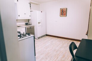 1111 Rayon St in Charlottesville, VA - Building Photo