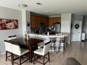 9456 Flowering Cottonwood Rd in Orlando, FL - Building Photo - Building Photo