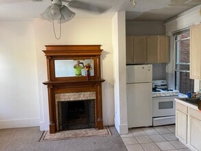1211 Buena Vista St, Unit #3 in Pittsburgh, PA - Foto de edificio - Building Photo