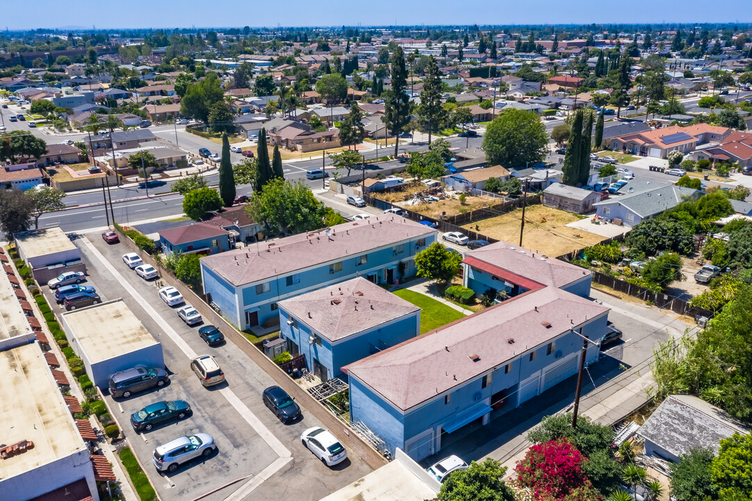 13392 Magnolia St in Garden Grove, CA - Building Photo