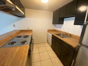 2447 Talco Hills Dr in Tallahassee, FL - Building Photo - Building Photo