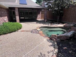 8205 Fountain Springs Dr in Plano, TX - Building Photo - Building Photo