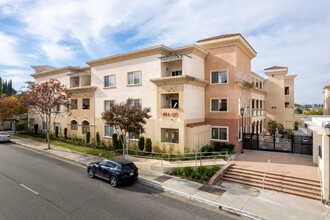 401 S Garfield Ave in Monterey Park, CA - Building Photo - Primary Photo