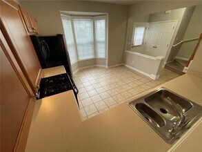 927 Prestwyck Ct in Alpharetta, GA - Building Photo - Building Photo