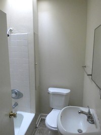 2654 Lehman St photo'