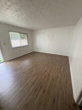 56 Fernwood Ave in Dayton, OH - Building Photo - Building Photo