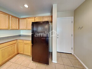 6056 S Sweet Birch Ln in Tucson, AZ - Building Photo - Building Photo