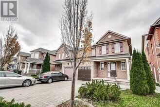 1470 Pate Ct in Mississauga, ON - Building Photo - Building Photo