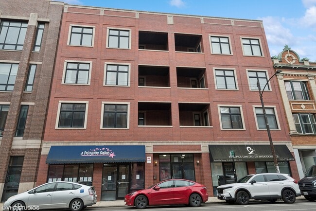 property at 2245 W North Ave