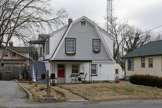 117 Greenwood St S in Lebanon, TN - Foto de edificio - Building Photo