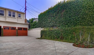 1920 S Coast HWY in Laguna Beach, CA - Building Photo - Building Photo