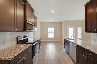 306 Wandering Stream Way in Princeton, TX - Building Photo - Building Photo