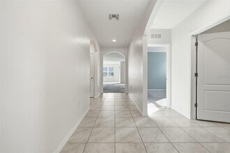 2633 Grand Central Ave in Tavares, FL - Building Photo - Building Photo