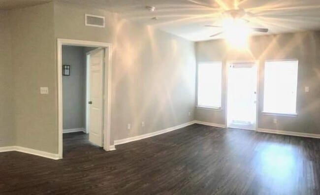 6620 Gessner Rd in Houston, TX - Building Photo - Building Photo