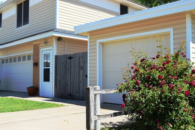 property at 1800 Plateau Ln