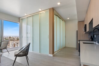 The Normandie in Los Angeles, CA - Building Photo - Building Photo