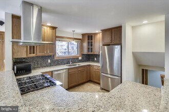 6403 Tone Dr in Bethesda, MD - Building Photo - Building Photo