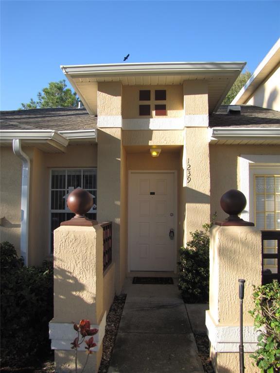 1239 Lucaya Cir in Orlando, FL - Foto de edificio - Building Photo