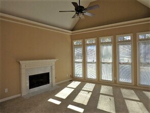 5593 Forkwood Dr NW in Acworth, GA - Foto de edificio - Building Photo