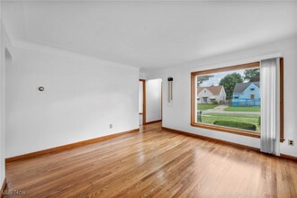 14416 Tokay Ave in Maple Heights, OH - Building Photo - Building Photo