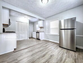 1292 Beecher St SW in Atlanta, GA - Building Photo - Building Photo