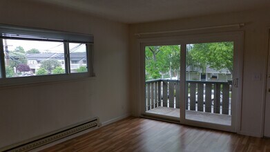 535 Valley Forge Way, Unit VF in San Jose, CA - Foto de edificio - Building Photo