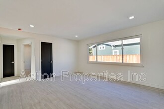 664 Ehrhorn Ave in Mountain View, CA - Building Photo - Building Photo