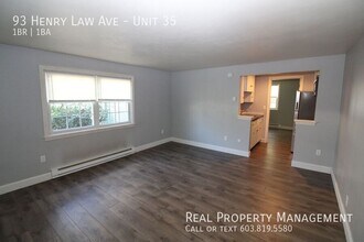 93 Henry Law Ave in Dover, NH - Building Photo - Building Photo