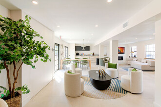 Armature Gate Townhomes in Tampa, FL - Building Photo - Building Photo