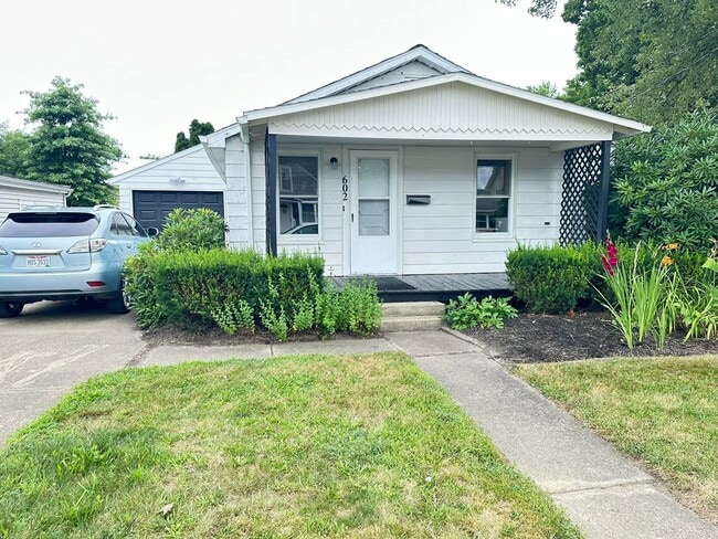 property at 602 Jefferson Ave