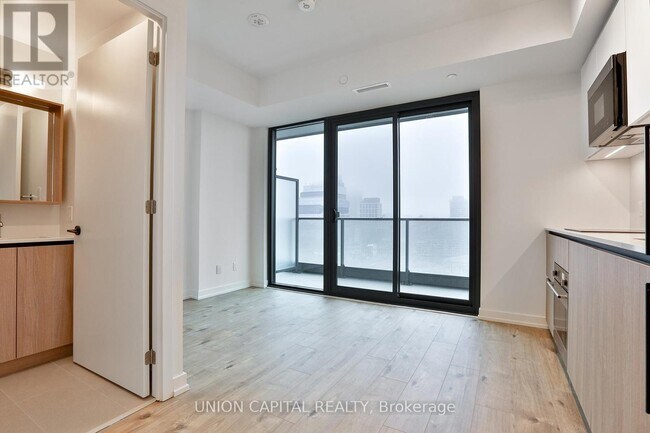 35 Parliament St in Toronto, ON - Building Photo - Building Photo