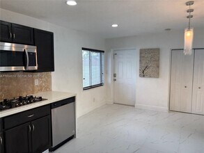 3500 SW 36th St in West Park, FL - Building Photo - Building Photo