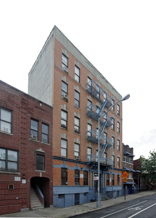 1434 Bryant Ave in Bronx, NY - Building Photo