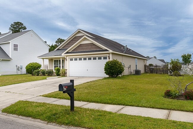 293 Hearthstone Dr in Ridgeland, SC - Building Photo - Building Photo