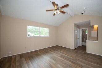 16774 Glen Eagle Dr N in Conroe, TX - Building Photo - Building Photo